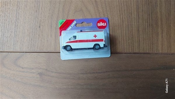 Siku 805 Mercedes Rode Kruis, Ophalen of Verzenden, Nieuw, Bus of Vrachtwagen, SIKU