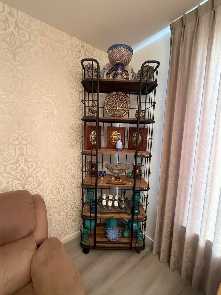 Industriële Vintage Kast op Wielen - Eyecatcher, Huis en Inrichting, Kasten | Boekenkasten, Ophalen, Met plank(en), 200 cm of meer