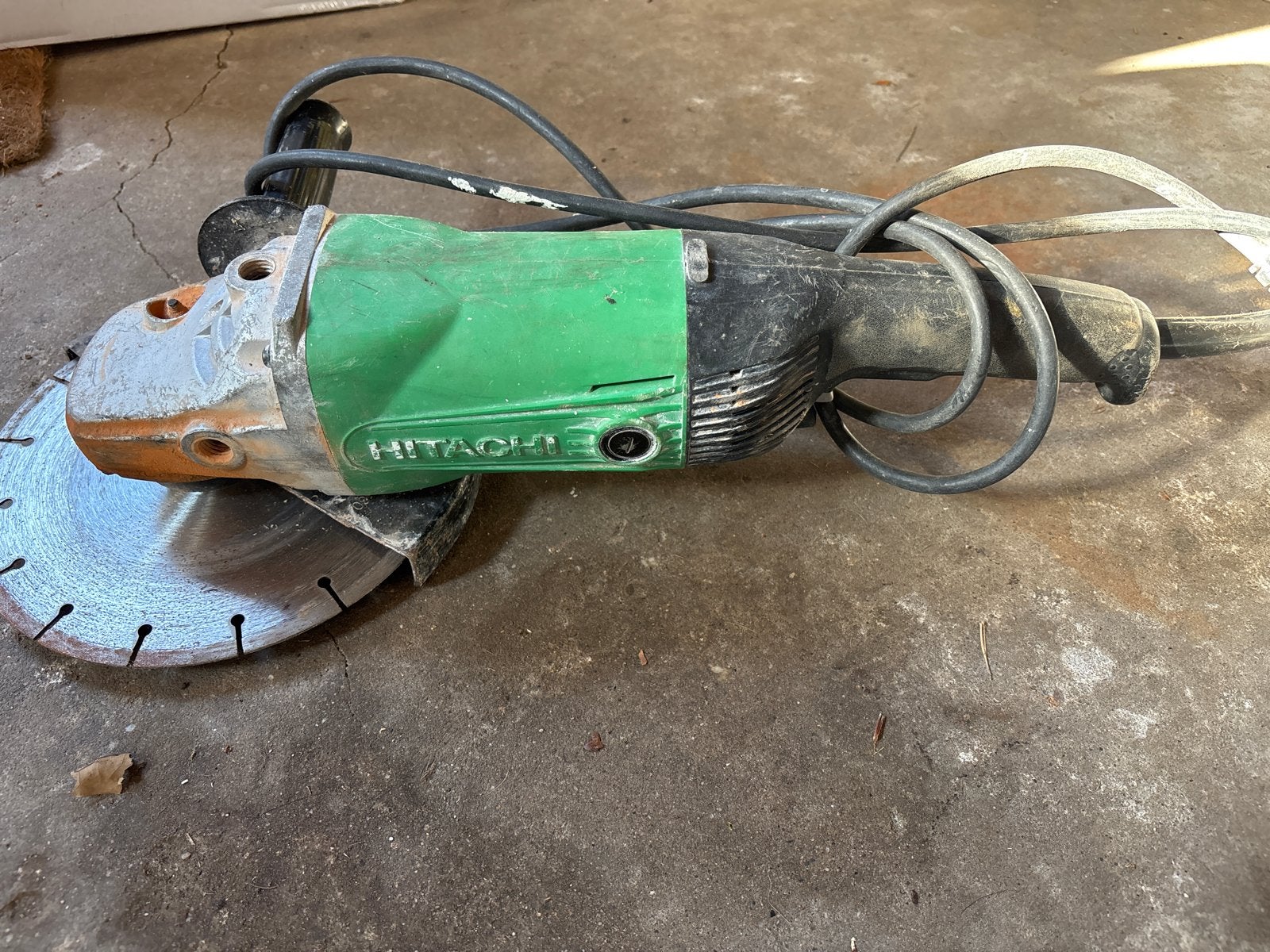 Hitachi Haakse Slijpmachine 2300W - Gebruikt, Ophalen of Verzenden, Gebruikt, 1000 watt of meer, Haakse handslijpmachine