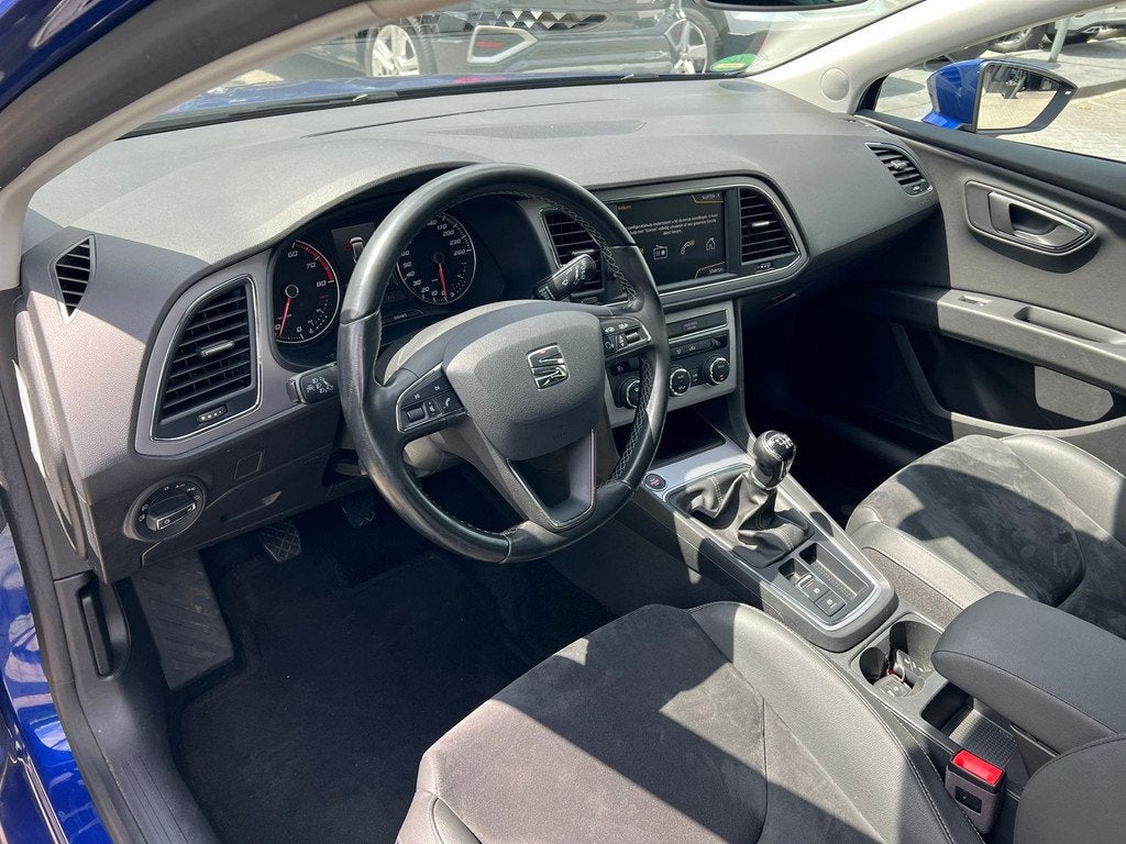 SEAT Leon ST 1.0 EcoTSI Style Business Intense trekhaak, cru, Voorwielaandrijving, Stof, Gebruikt, Origineel Nederlands