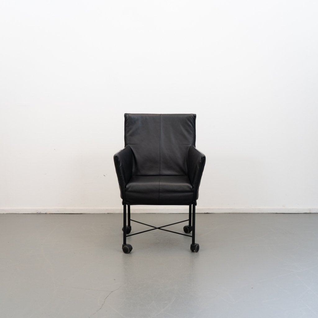 8x Montis Geraldine Eetkamerstoel Zwart Leer - Zwart/Wiel, Huis en Inrichting, Niet ingevuld, Minder dan 75 cm, Niet ingevuld