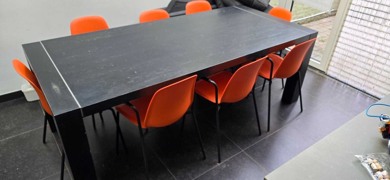Zwarte eiken tafel, Huis en Inrichting, Tafels | Eettafels, 100 tot 150 cm, Eikenhout, 200 cm of meer, Ophalen of Verzenden