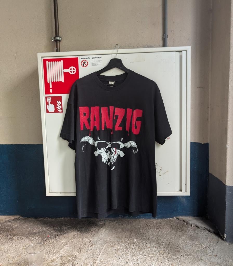 danzig ranzig 90s tee – l/xl – vintage band shirt single, Kleding | Heren, T-shirts, Vintage, Vintage, Ophalen of Verzenden, Gedragen