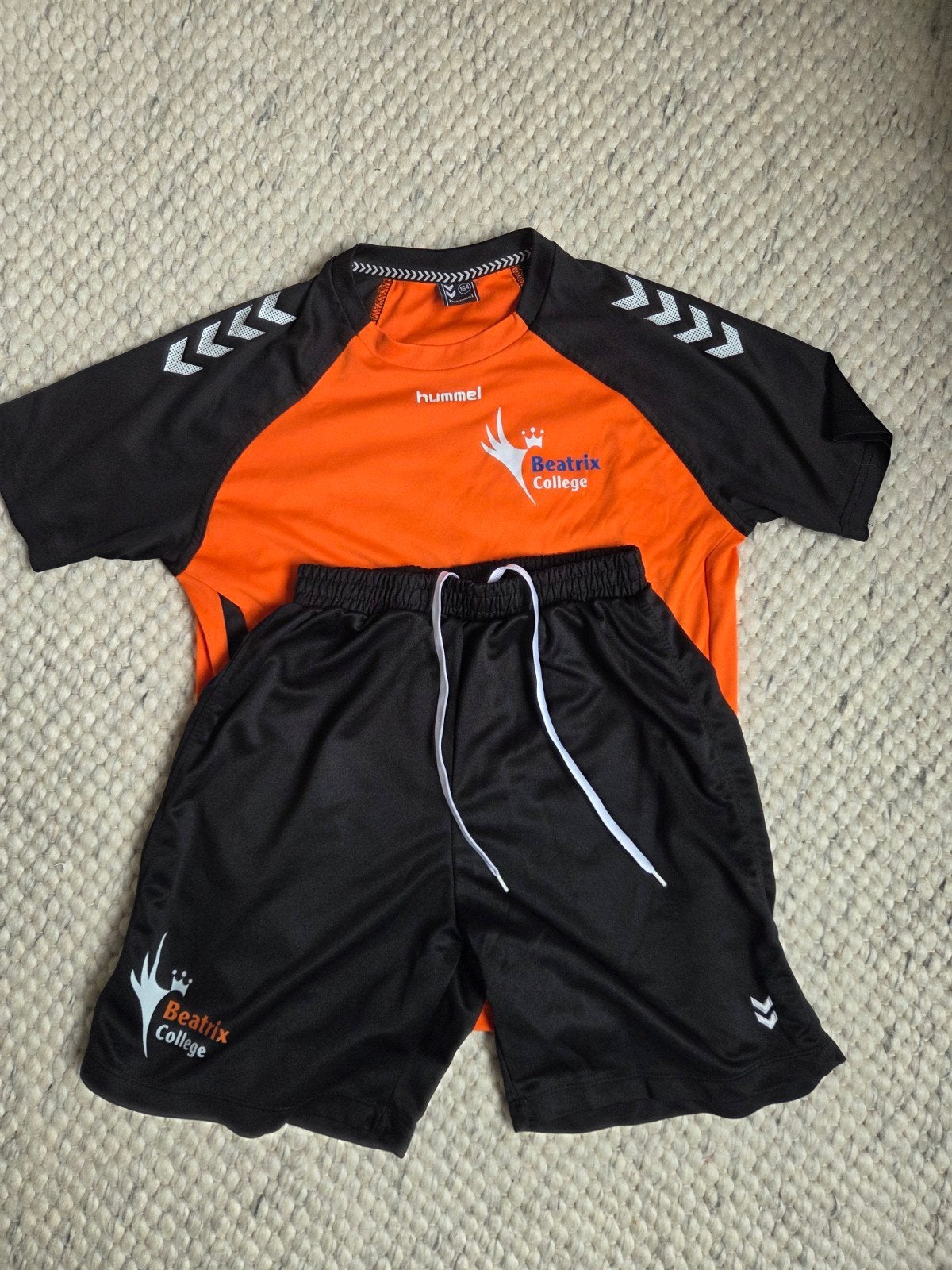 Hummel sportset Beatrix College maat 164, Ophalen, Jongen of Meisje, Zo goed als nieuw, Setje