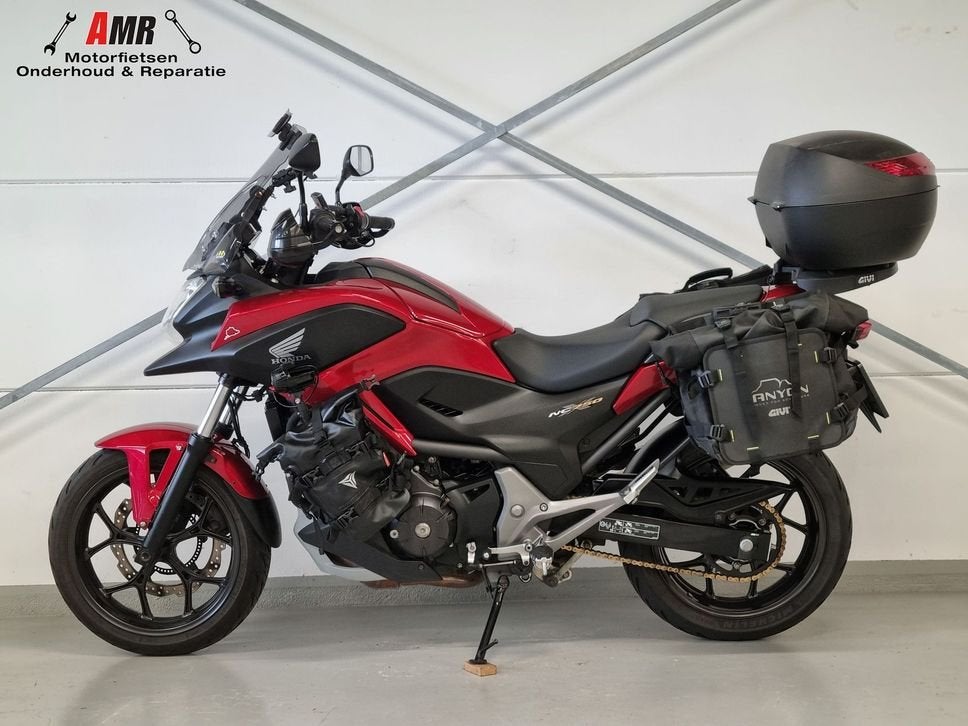 HONDA NC 750 X ABS (bj 2016), 2 cilinders, Motorrijbewijs A, Bedrijf, Onbekend