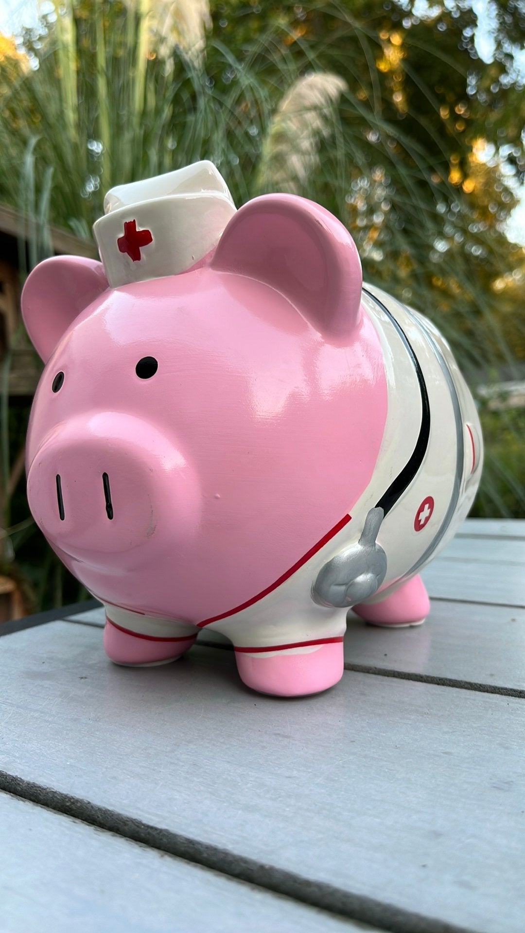 F.A.B Starpoint keramiek verpleegster/dokter spaarpot., Ophalen of Verzenden, Gebruikt, Steen, Aardewerk of Keramiek, Overige thema's