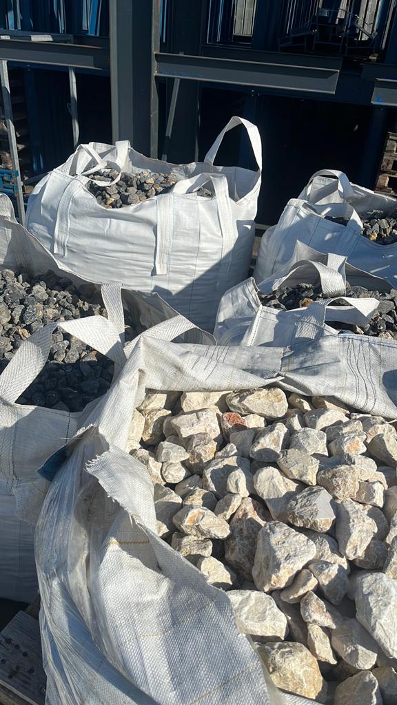 breukstenen aanbieding big bags, Tuin en Terras, Grind, Keien en Split, Ophalen of Verzenden, Zo goed als nieuw, Overige typen