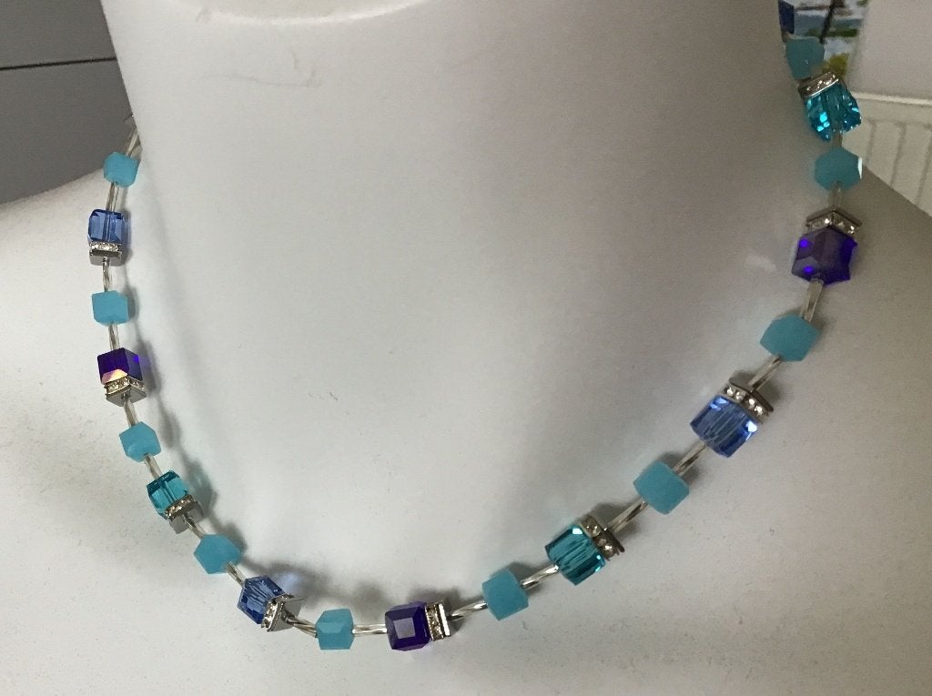 Exclusieve handgemaakte ketting met Swarovski kristal, Overige materialen, Nieuw, Verstelbaar, Verzenden