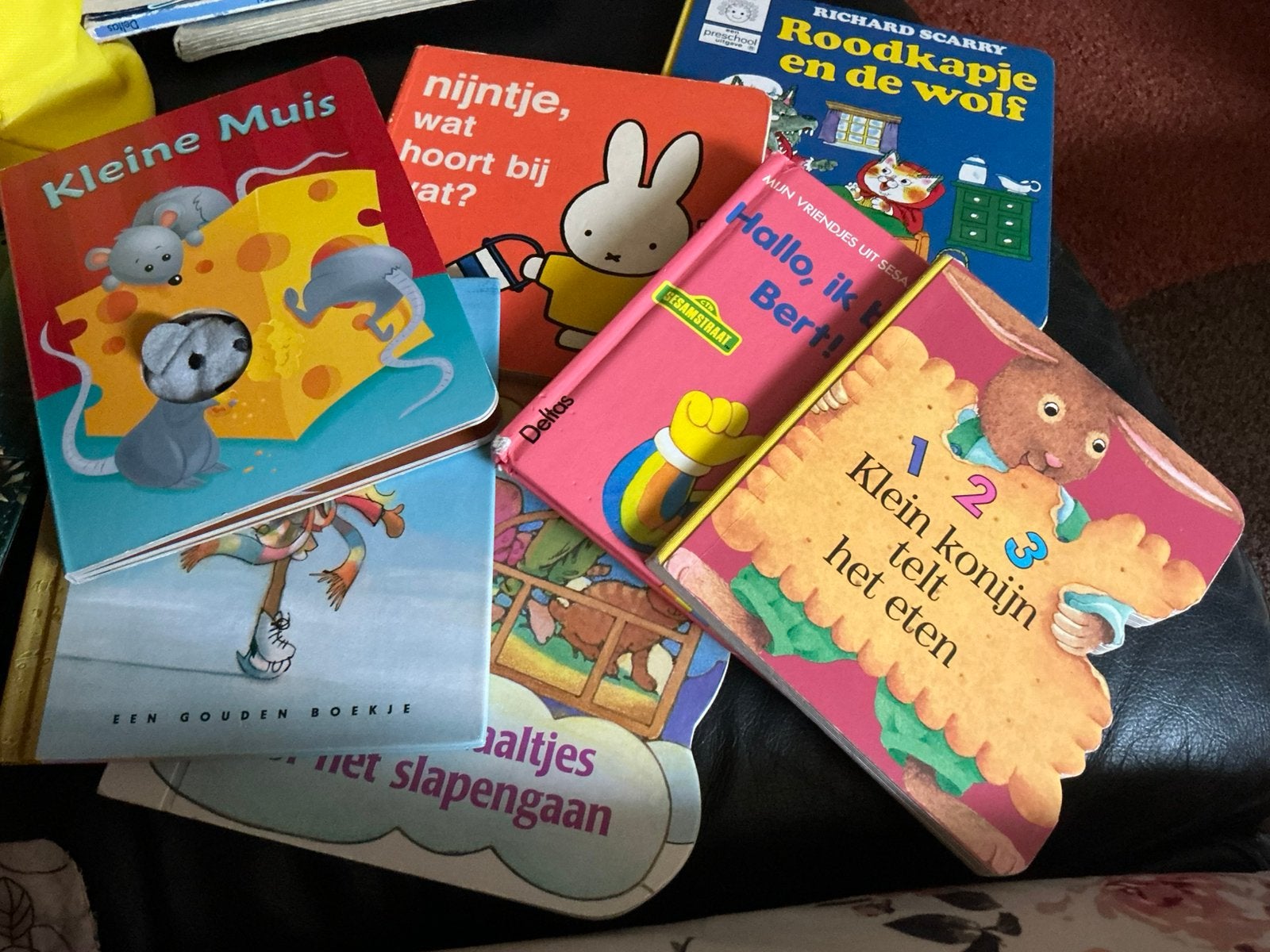 7 KINDERBOEKJES 🌸 Prijs staat in INFO per boekje, Ophalen of Verzenden, Zo goed als nieuw