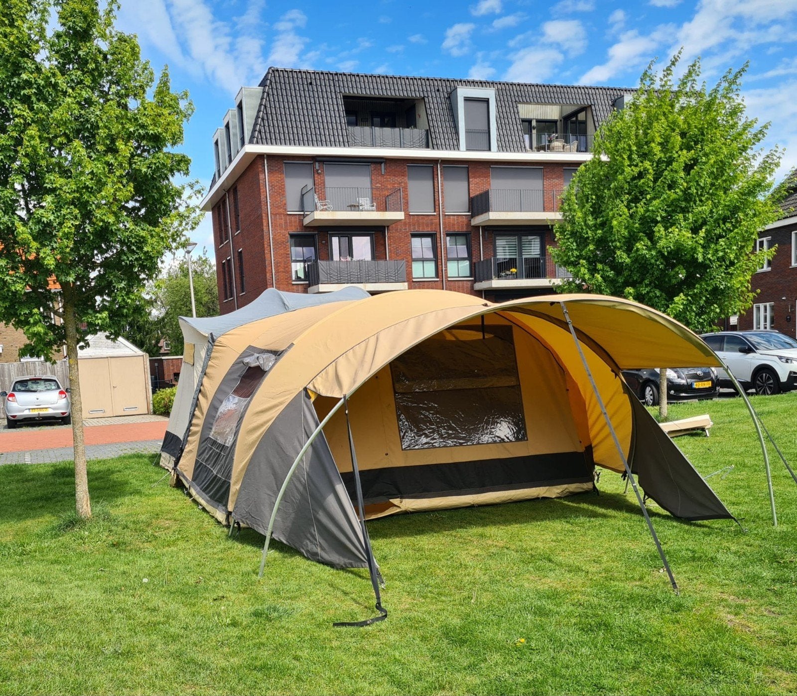 Cabanon Mercury vouwwagen uit 2008 met voortent en luifel, Ophalen, Beige, Cabanon, Aanwezig