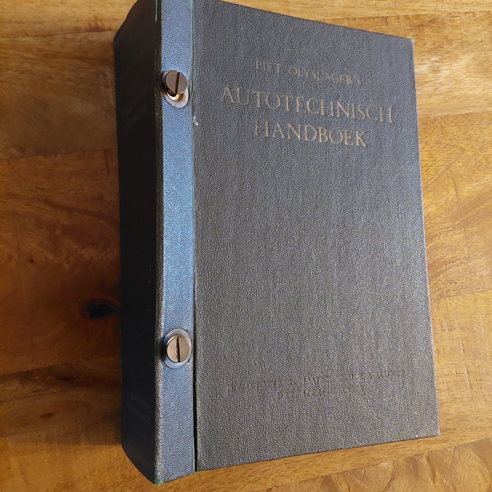 Piet Olyslager's Autotechnisch Handboek Personenwagens, Ophalen of Verzenden