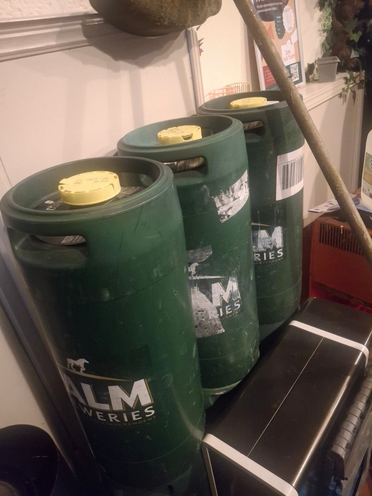 6x 20L Cornet Oaked Blond Fusten, Ophalen, Dranken