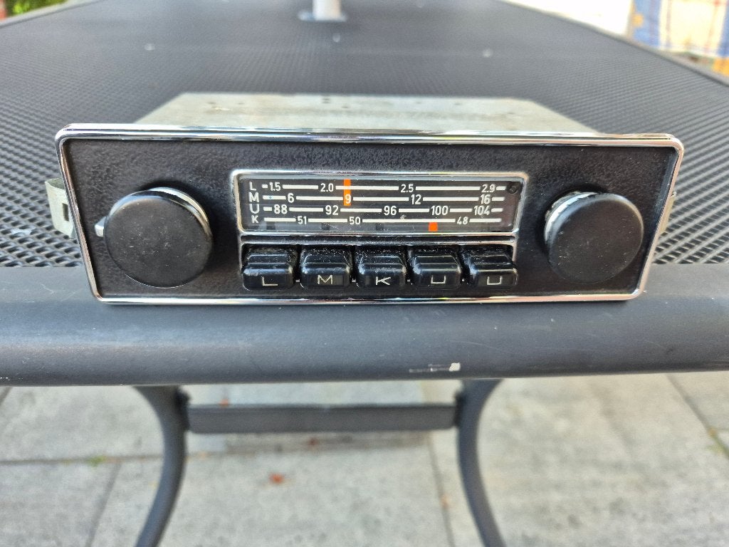 Autoradio Grundig Ingolstadt VW Kever Bus Karmann, Ophalen of Verzenden, Gebruikt