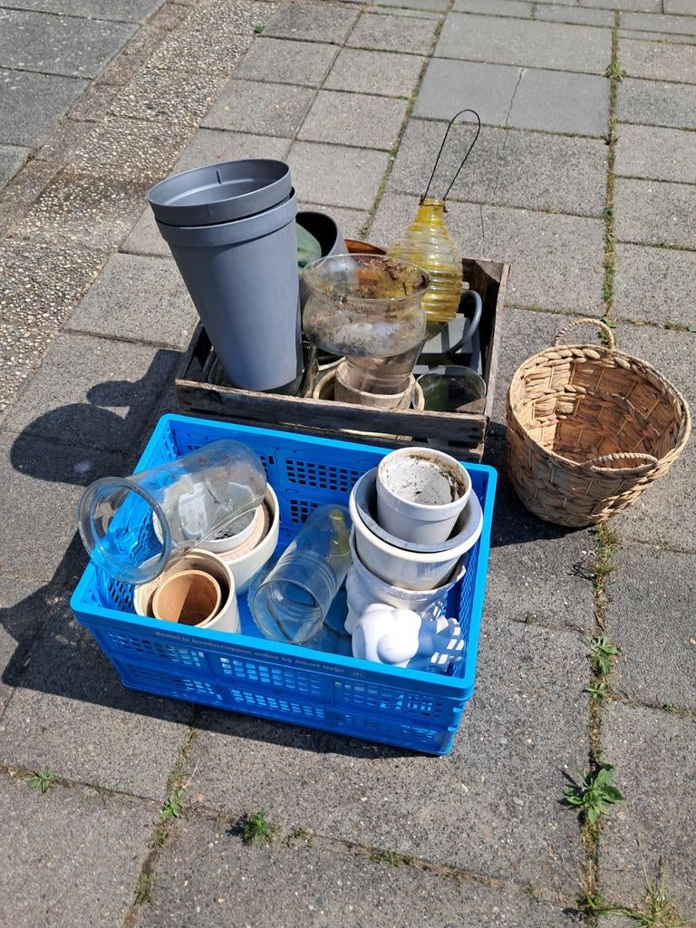 Diverse potten: plastic, keramiek, glas en mand, Ophalen, Kunststof, Gebruikt, Binnen