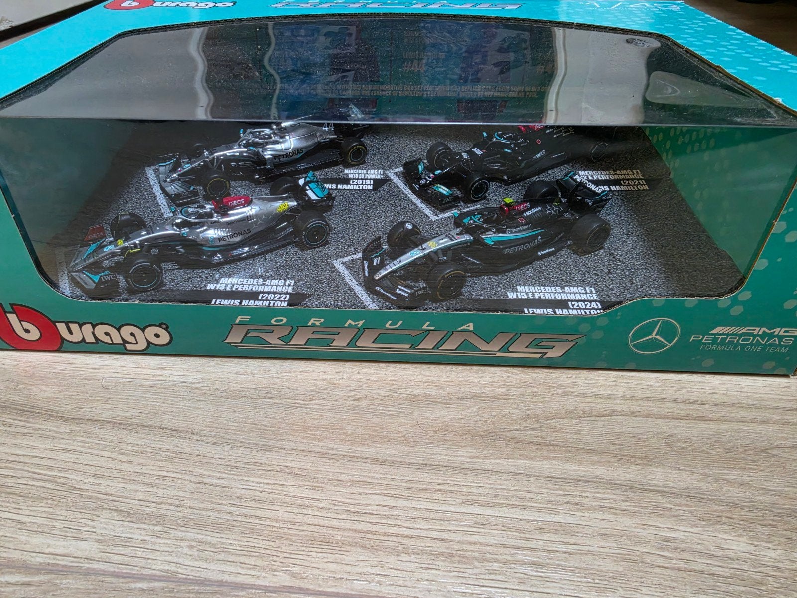 Bburago Mercedes-AMG F1 W13 E Performance Lewis Hamilton, Ophalen of Verzenden, Nieuw, Auto
