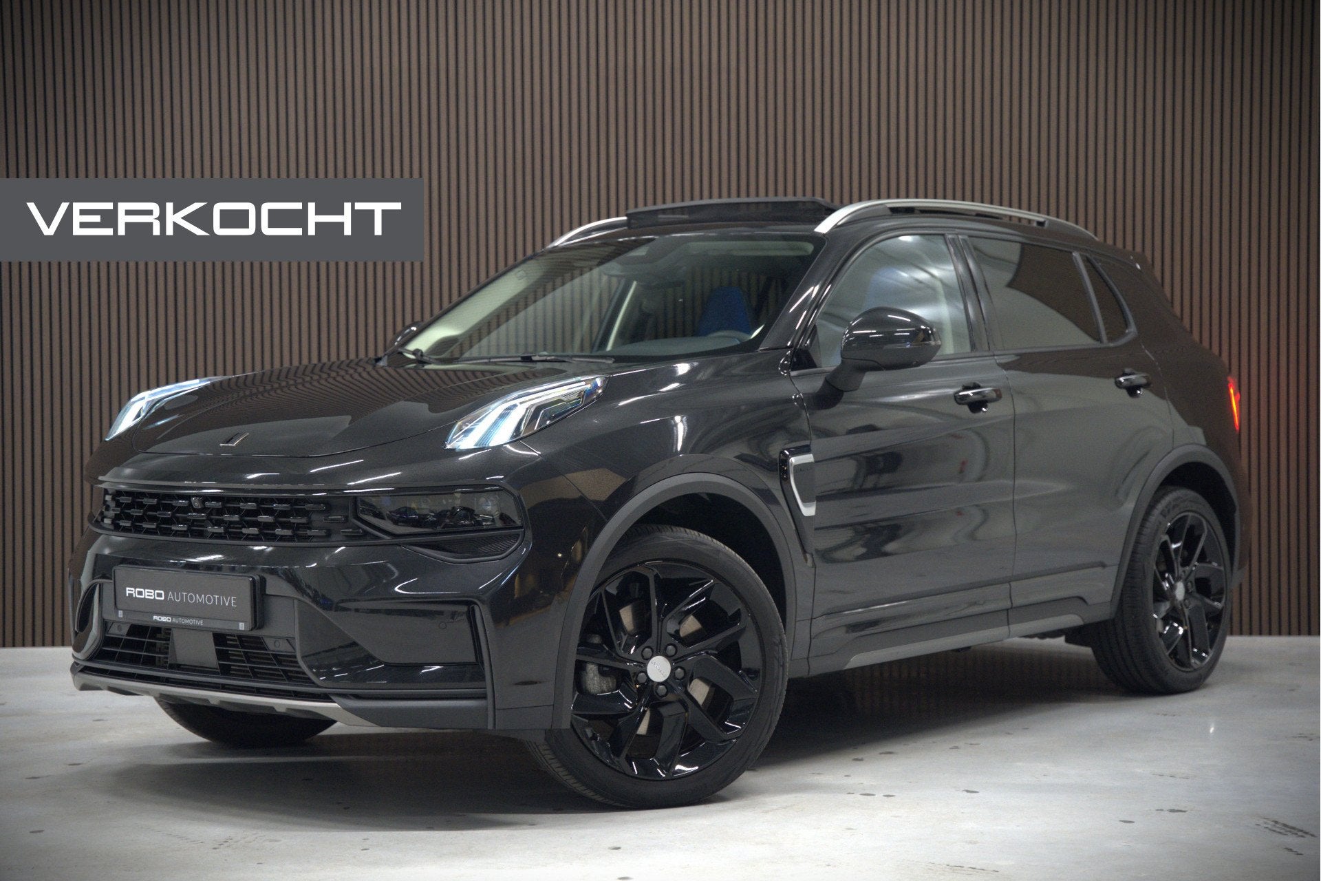 Lynk & Co 01 1.5 Black Edition | Panoramadak | Stoelverwarmi, Auto's, Dealer onderhouden, Stof, Zwart, Bedrijf