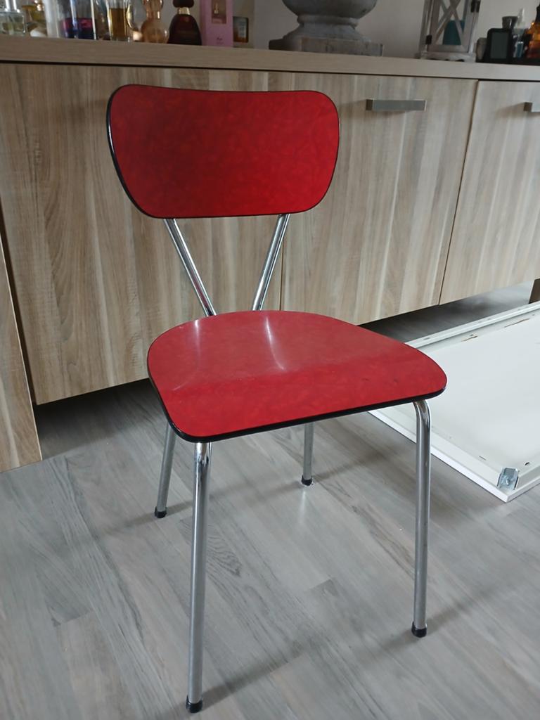 Retro stoel, Ophalen, Gebruikt, Rood, Eén