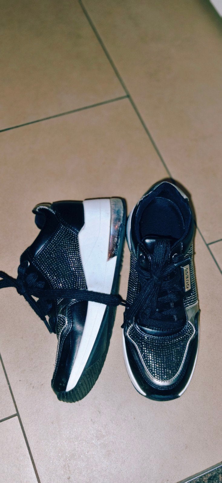 Guess Sneakers Zwart met Strass - Maat 37, Guess, Zwart, Ophalen of Verzenden, Sneakers of Gympen