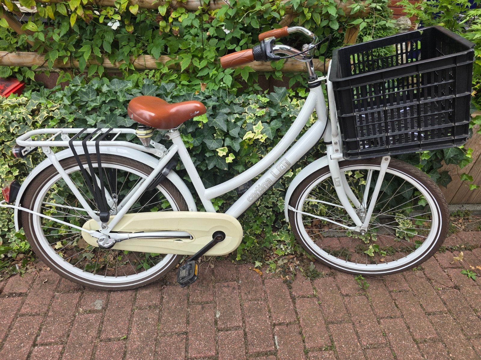 cortina U4 meisjesfiets 24 inch, Fietsen en Brommers, Ophalen, Gebruikt, 24 inch, Versnellingen