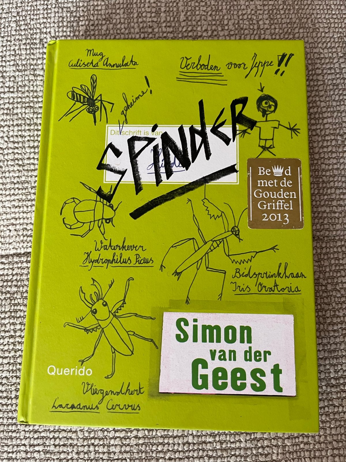 Spinder - Simon van der Geest (Bekroond met Gouden Griffel), Ophalen of Verzenden, Zo goed als nieuw, Fictie