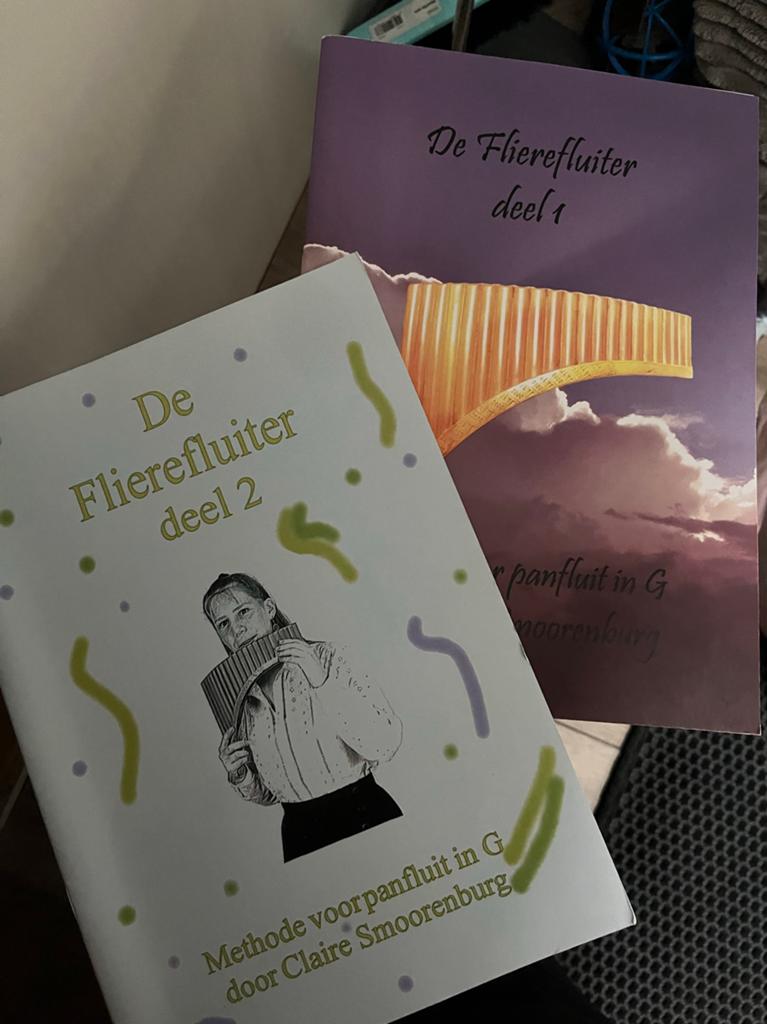 De Flierefluiter deel 1 & 2 - Panfluit lesboeken, Ophalen of Verzenden, Nieuw, Instrument