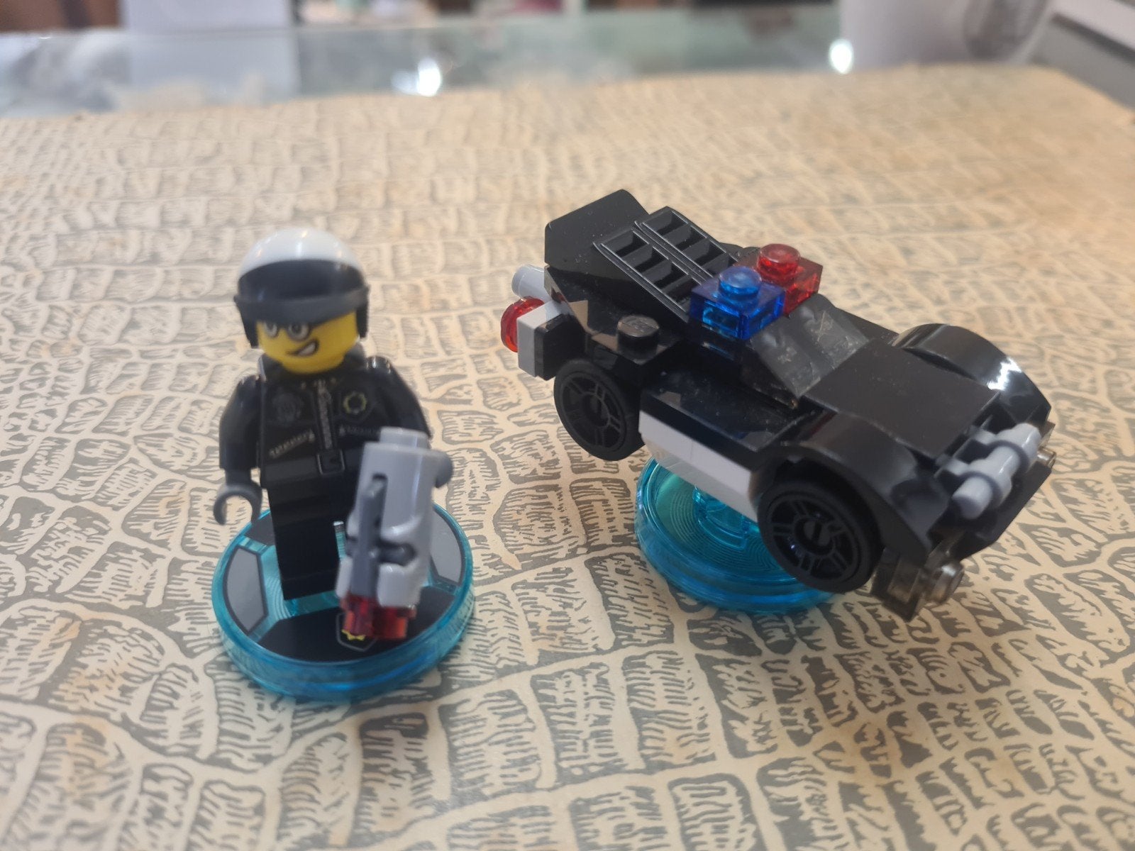 LEGO Dimensions Good Cop/Bad Cop Fun Pack (71213), Gebruikt, Aastvej 1, 7190 Billund, Denemarken, Ophalen of Verzenden, Privacy.officer@lego.com
