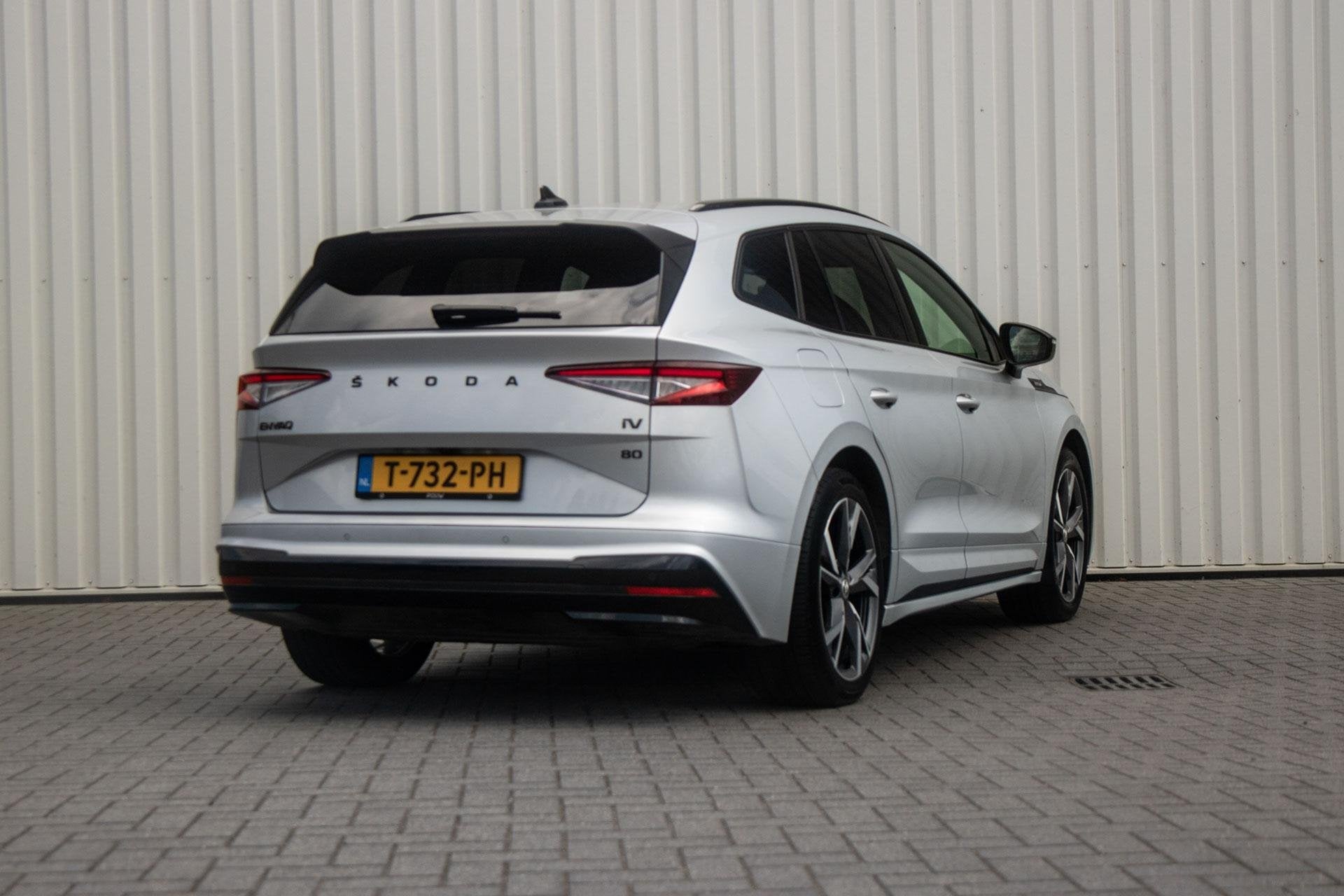 Skoda Enyaq 80 204pk Sportline | Winter Pakket | SoH 96% | T, Auto's, Skoda, 12 maanden, Achterwielaandrijving, Gebruikt, SUV of Terreinwagen