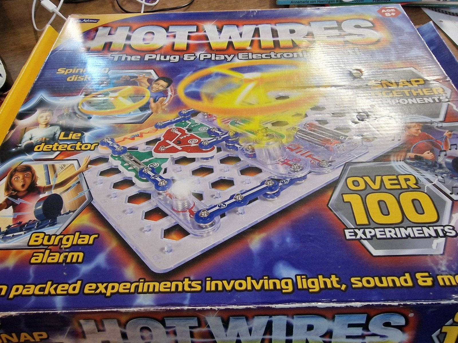 Hot Wires - The Plug & Play Electronics Set, Ophalen, Zo goed als nieuw