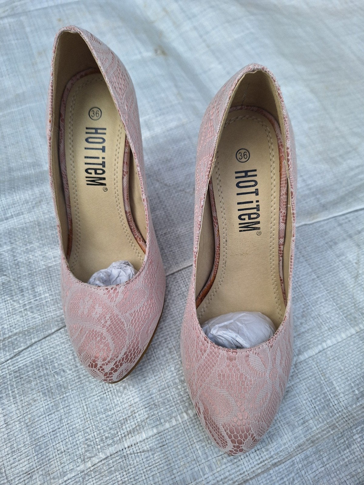 Roze Kanten Pumps Maat 36 - Hot Item, Ophalen of Verzenden, Zo goed als nieuw, Roze, Hot Item
