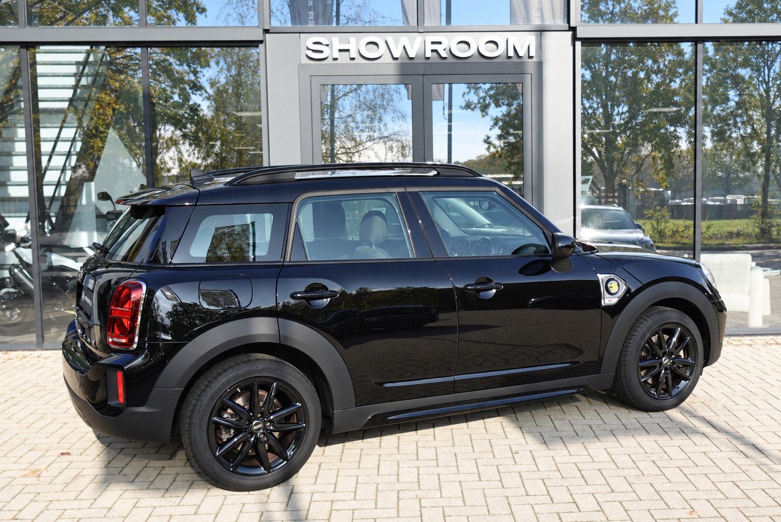 MINI Countryman 1.5 Cooper S E ALL4 Classic KEYLESS CAM ACC, Auto's, Automaat, Dealer onderhouden, Gebruikt, Zwart