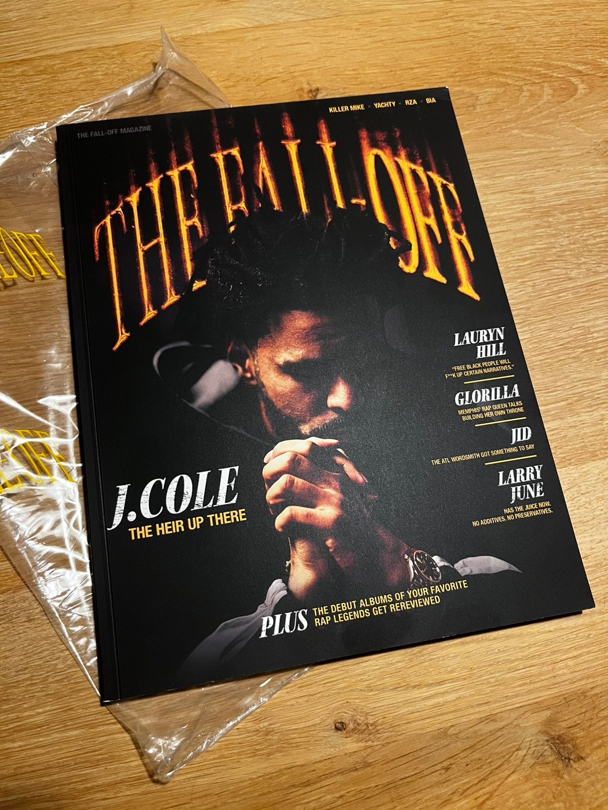 J. Cole THE FALL-OFF MAGAZINE, Ophalen of Verzenden, Zo goed als nieuw
