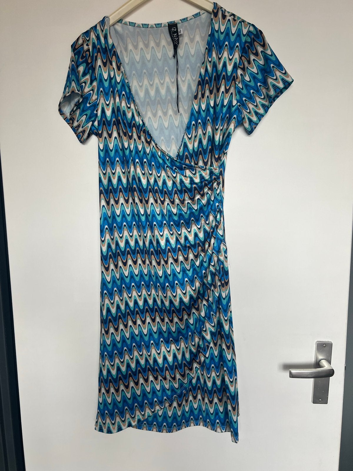 Prachtige jurk, Blauw, Maat 46/48 (XL) of groter, Nieuw, Ophalen of Verzenden