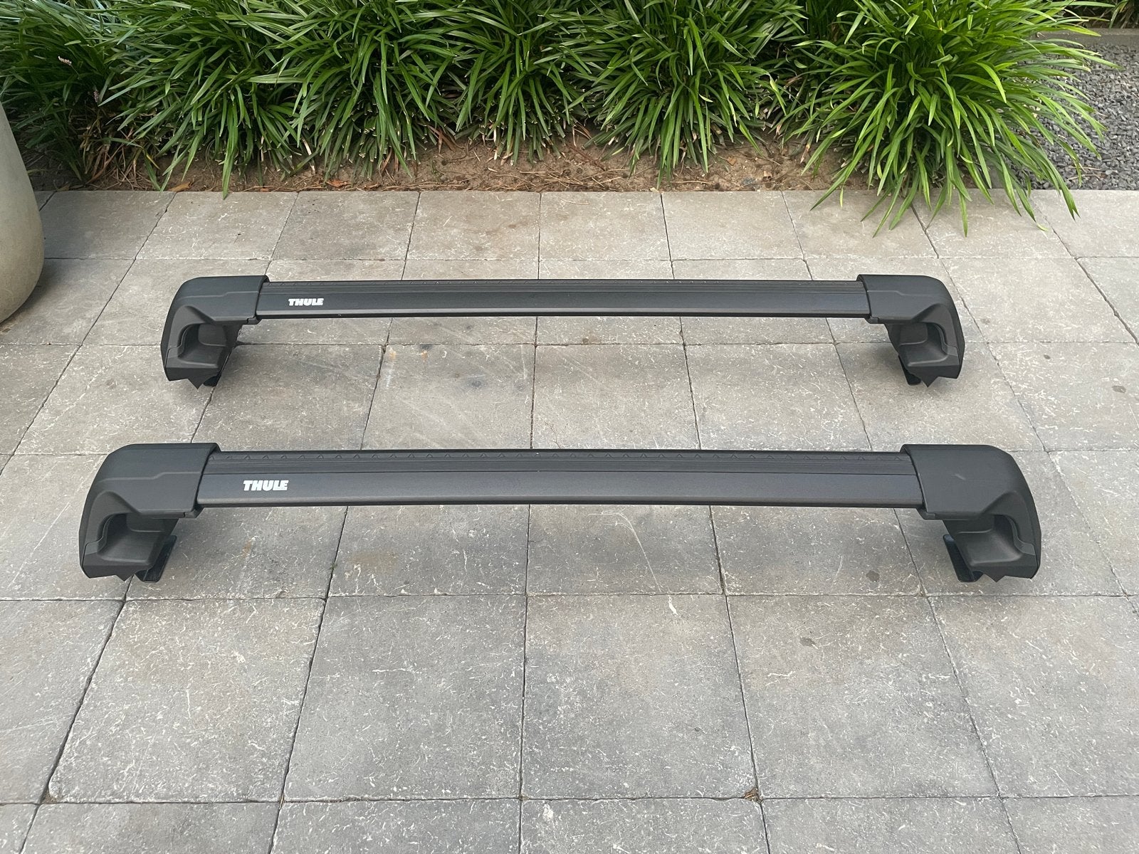 Thule Wingbar Edge (black) - zo goed als nieuw, Auto diversen, Ophalen, Zo goed als nieuw