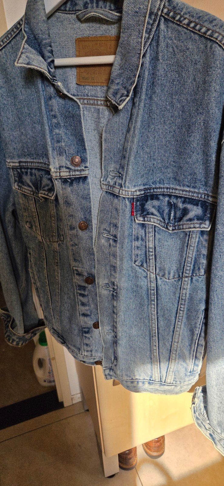 Vintage Levi's spijkerjasje maat M, Kleding | Dames, Maat 38/40 (M), Gedragen, Levi's, Verzenden