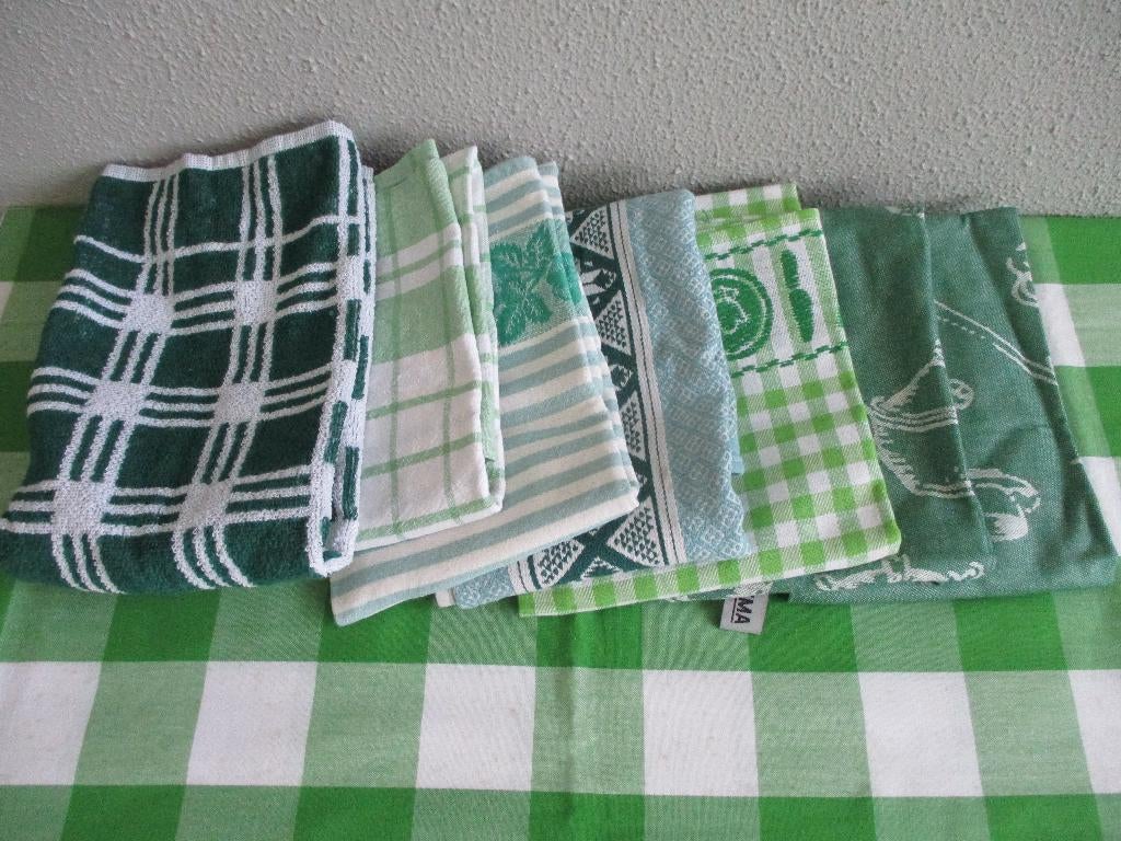 Vintage Keukenhanddoek en Theedoeken Retro Keukentextiel, Verzamelen, Ophalen of Verzenden, Huis en Inrichting