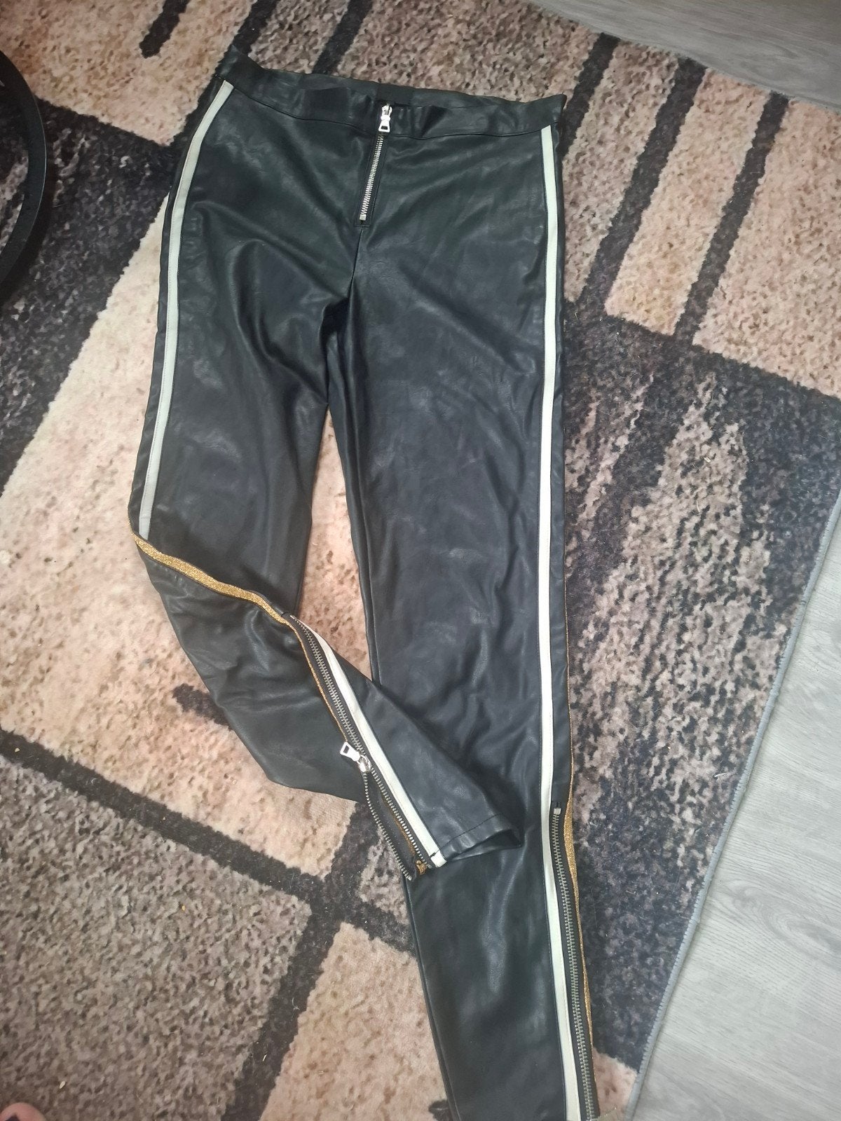 Lederlook broek Seven Sisters, Ophalen of Verzenden