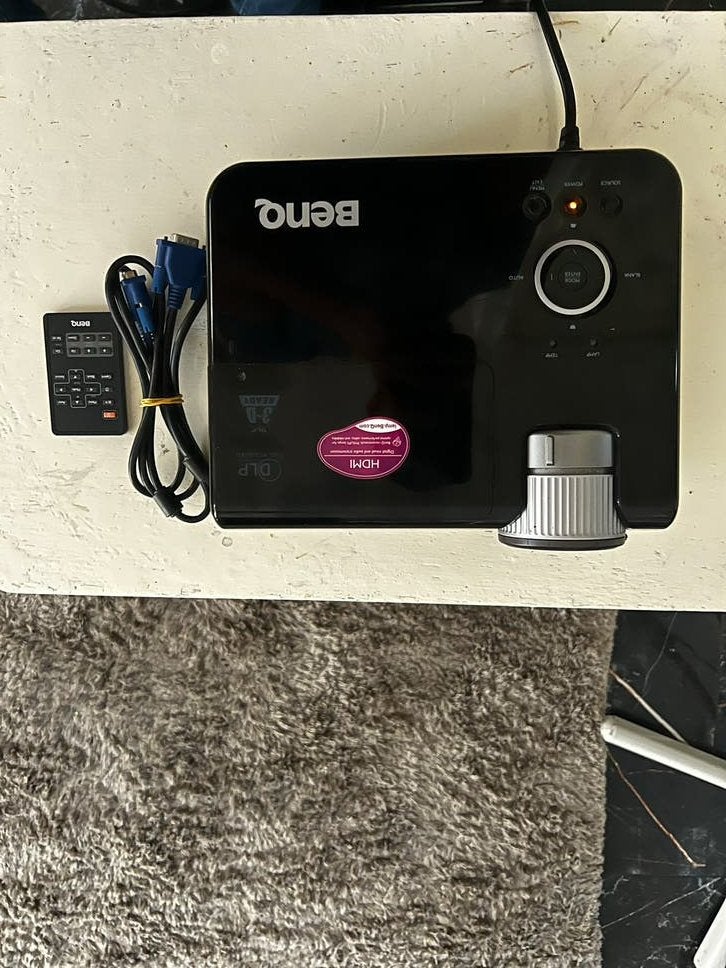 BenQ HS510 DLP Beamer Full HD 3D Ready Projector, Ophalen of Verzenden, Gebruikt, DLP, Full HD (1080)