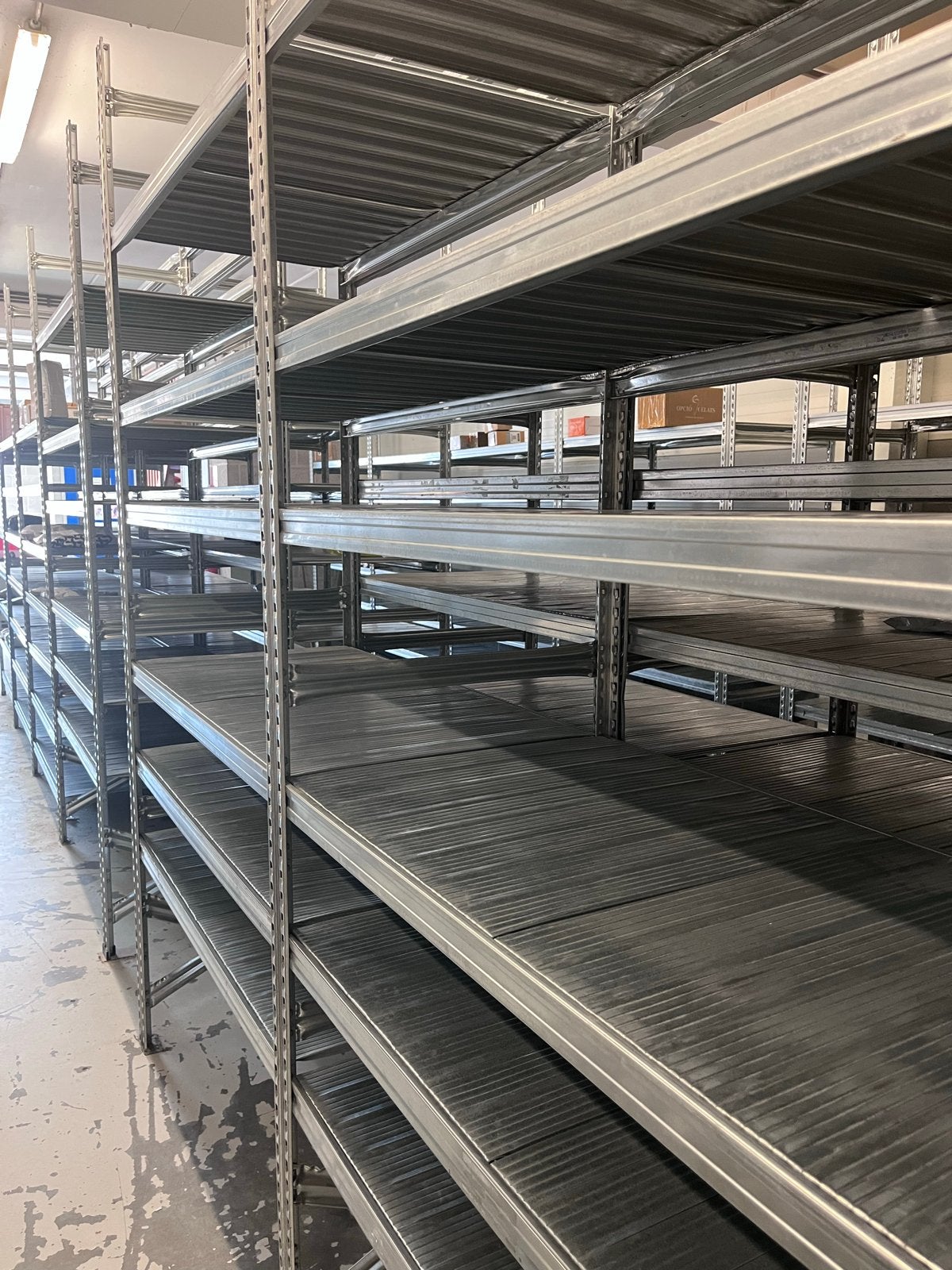 Gegalvaniseerd magazijnrek 120x250 cm, oneindig uitbreidbaar, Zakelijke goederen, Kantoor en Winkelinrichting | Magazijn, Stelling en Opslag