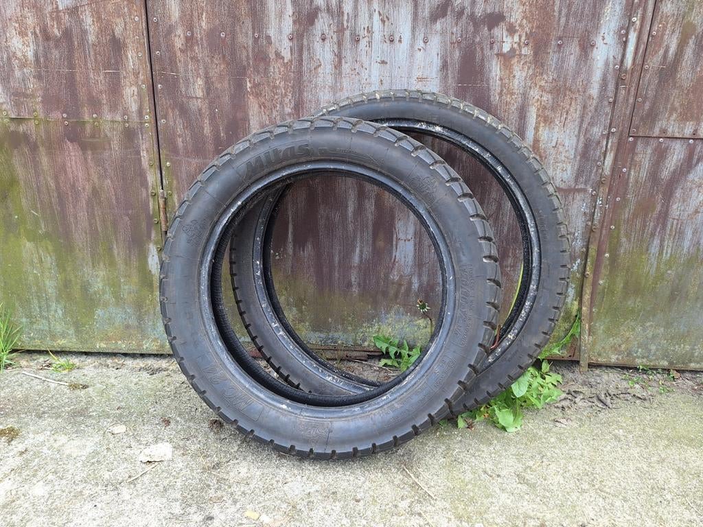 Set Mitas MC24 motorbanden 90/90-21 en 120/80-17, Motoren, Ophalen of Verzenden, Gebruikt