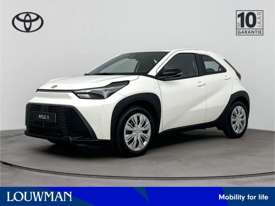 Toyota Aygo X Hybrid 115 play | Apple CarPlay/Android Auto |, 12 maanden, Stof, Euro 6, 4 stoelen