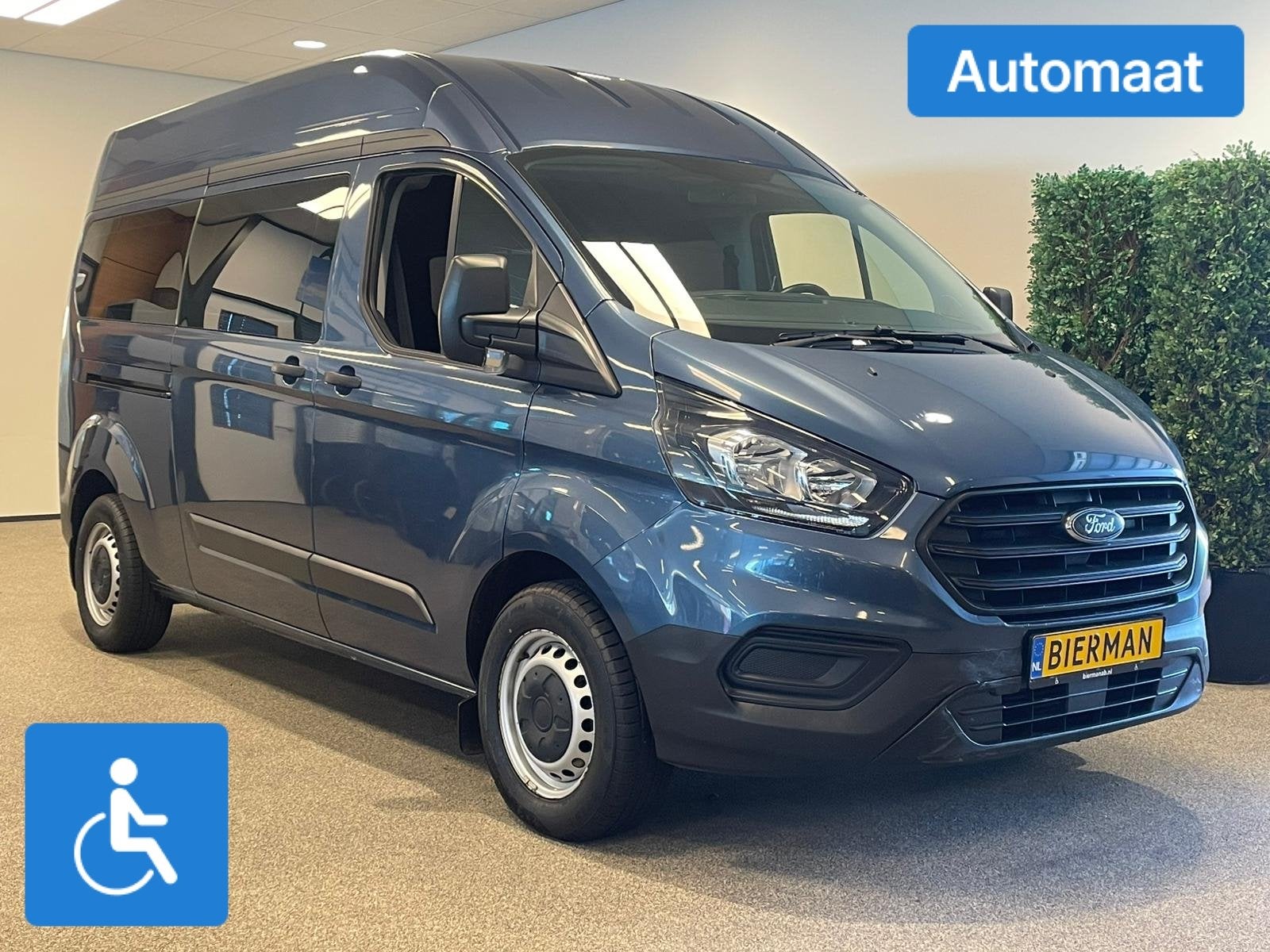 Ford Transit Custom L2H2 Rolstoelbus Automaat, Auto's, Ford, Automaat, 12 maanden, Stof, Zwart