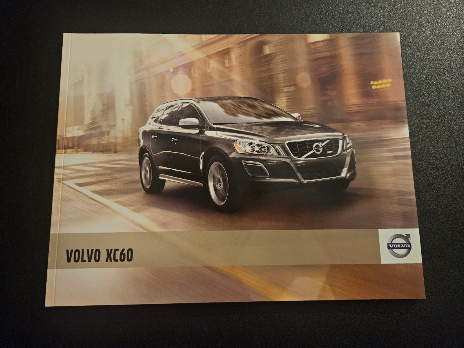 Brochure Volvo XC60 model 2012, Ophalen of Verzenden, Zo goed als nieuw, Volvo