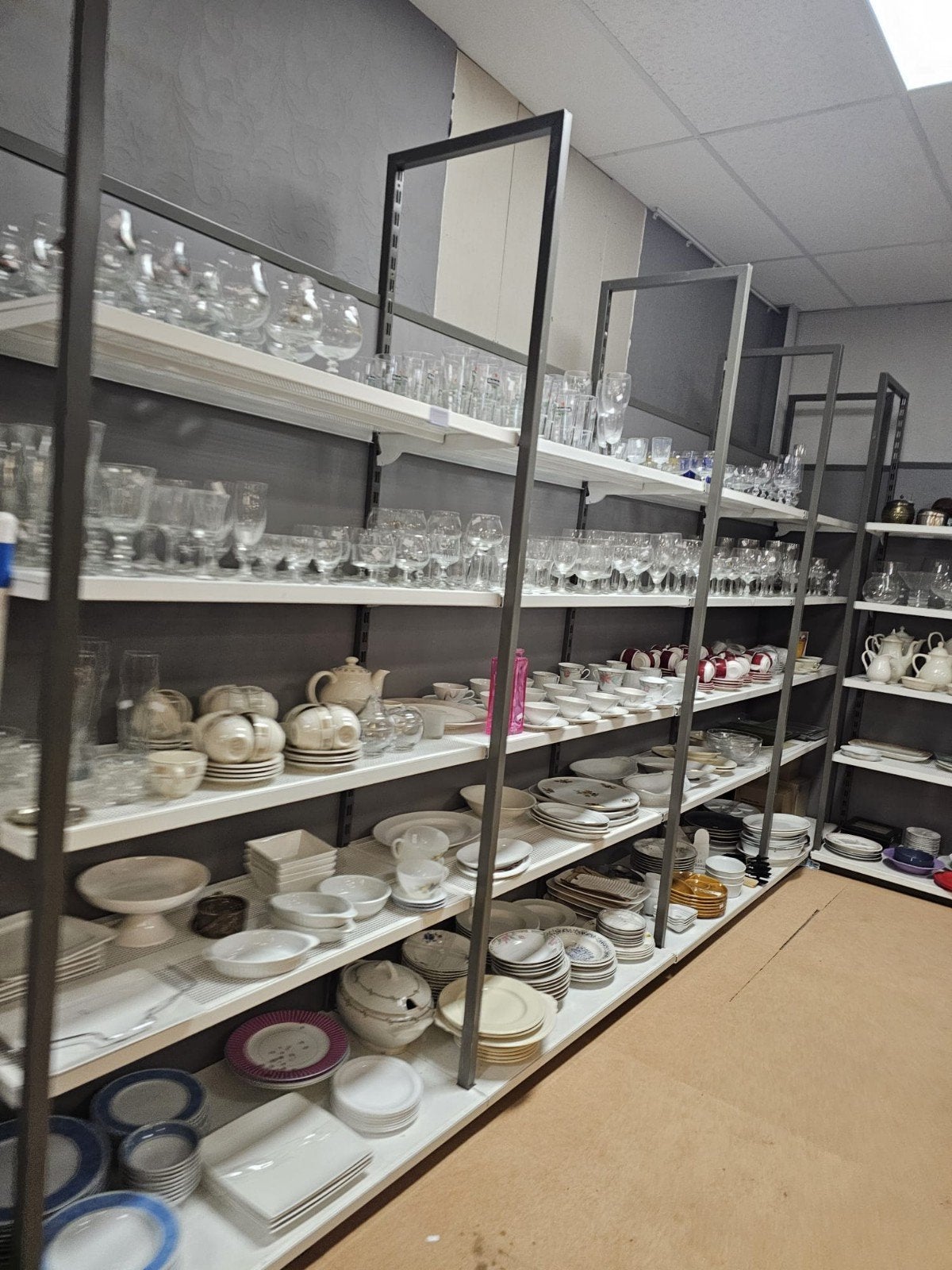 Diverse servies en glaswerk - Zo goed als nieuw, Huis en Inrichting, Ophalen, Overige materialen, Overige merken, Overige typen