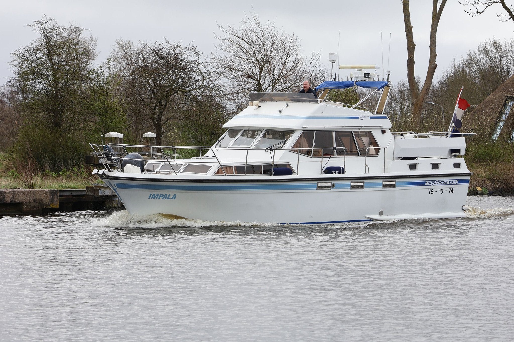 Neptunus 133 Flybridge, Watersport en Boten, Motorboten en Motorjachten, Gebruikt