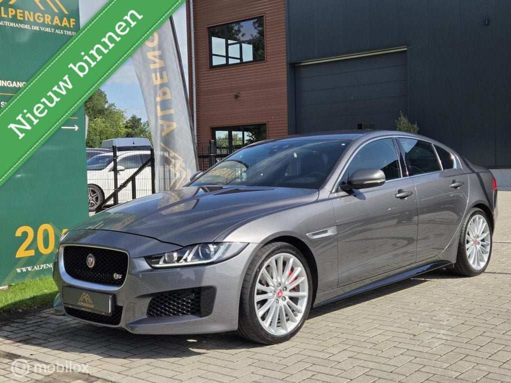Jaguar XE 3.0 S 340PK Meridian|Camera|Leder|Navi|Dealeronder, Auto's, Jaguar, Automaat, Achterwielaandrijving, Gebruikt, 2995 cc