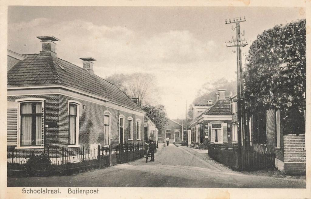 Buitenpost, Schoolstraat, Ophalen of Verzenden, 1940 tot 1960, Gelopen, Friesland