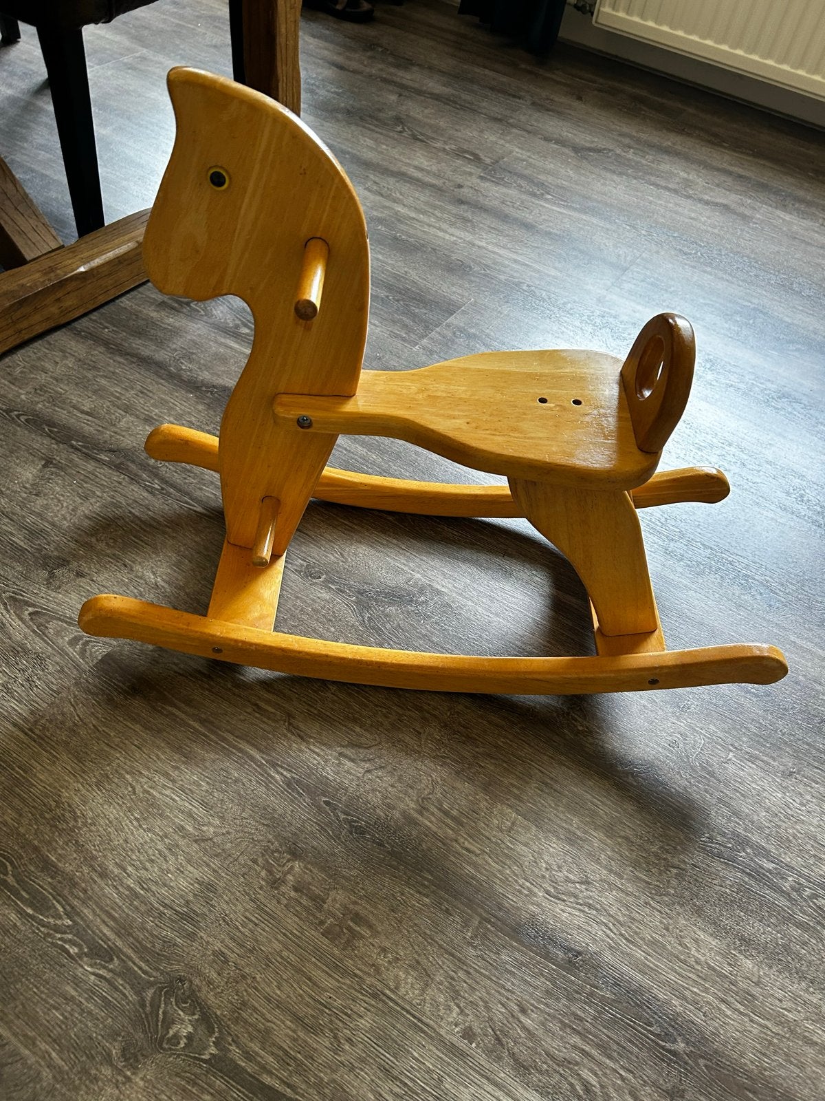 Hobbelpaard hout, Ophalen