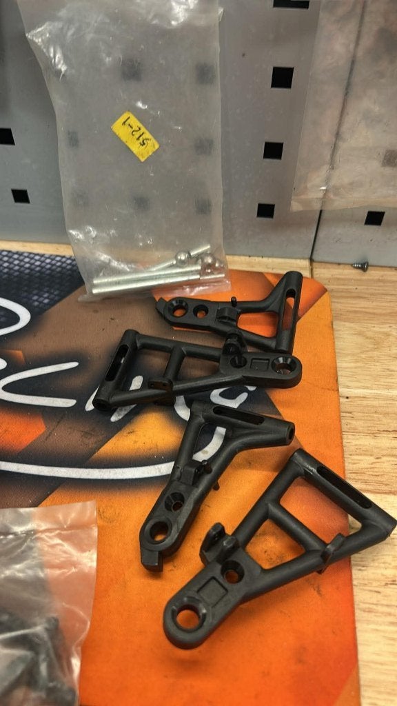 Nieuwe  Serpent onderdelen Cobra Spirit Javelin 25 zakjes, Nieuw, Ophalen of Verzenden, Onderdeel, Nitro