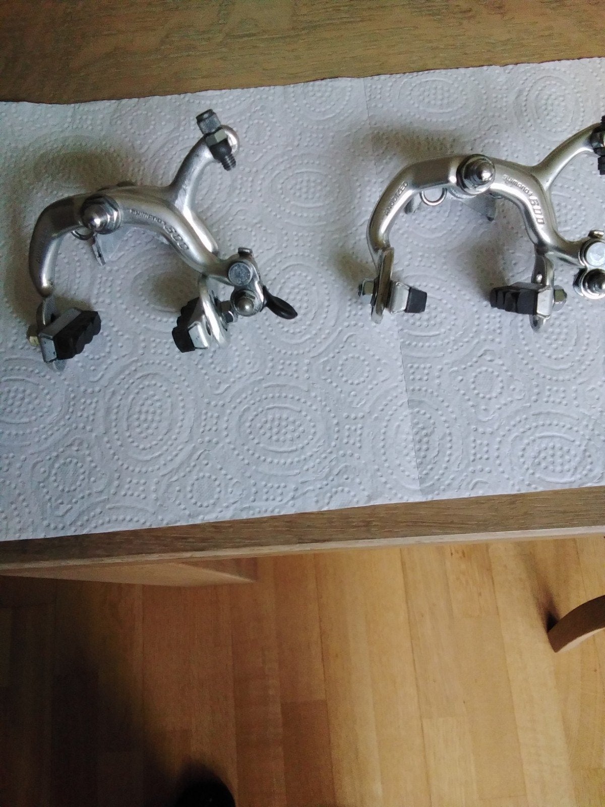 Shimano 600 remhoeven / klauwen en Shimano tricolore crank, Verzenden, Overige typen