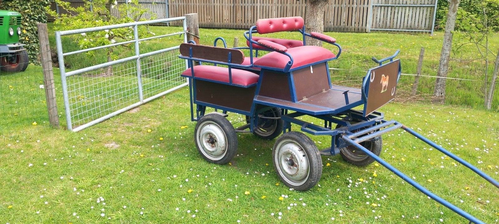 nette paard pony kar, Ophalen